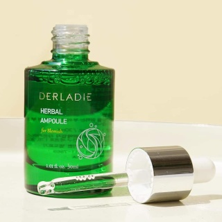 Derladie Herbal Ampoule For Blemish Tea Tree Serum có tốt không?