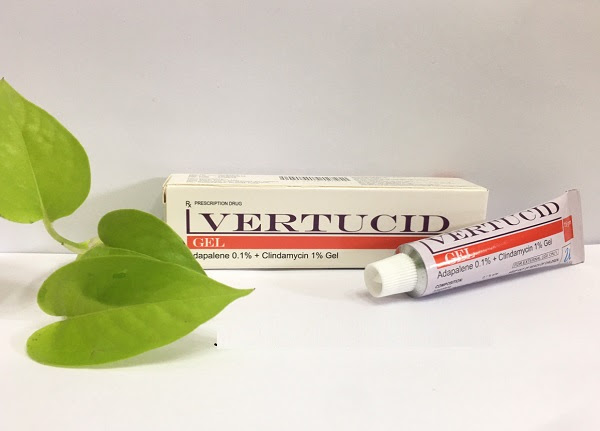 Vertucid Gel chỉ được sử dụng ngoài da ở người lớn và thanh thiếu niên (từ 13 đến 17 tuổi).
