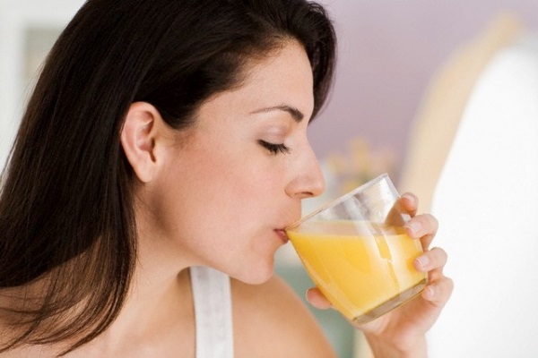 Uống sữa nghệ trước khi đi ngủ: Không chỉ giảm cân mà còn vô vàn công dụng khác